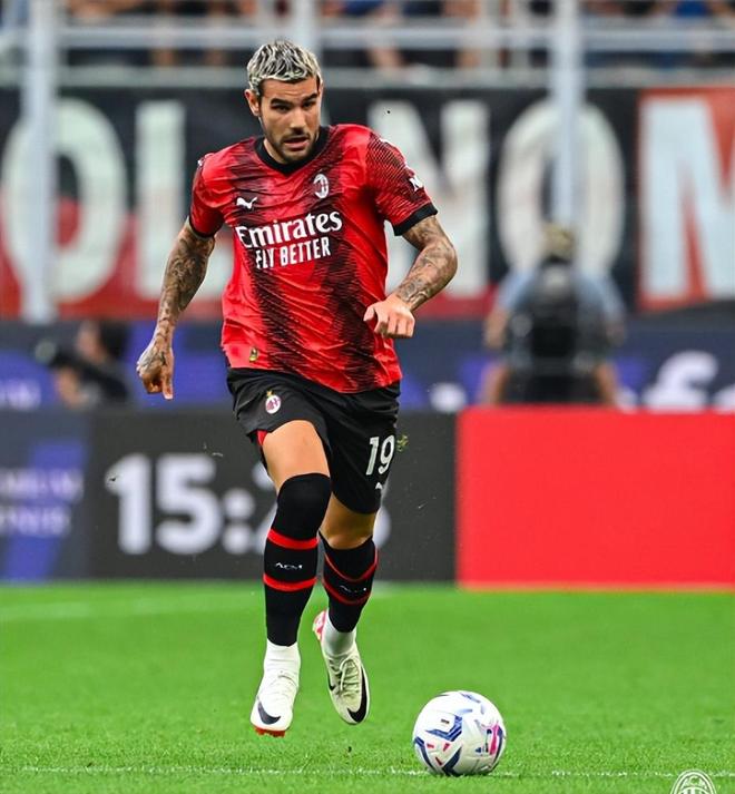 图赫尔谈C罗染红：希望我的球员们不要得红牌，这很重要