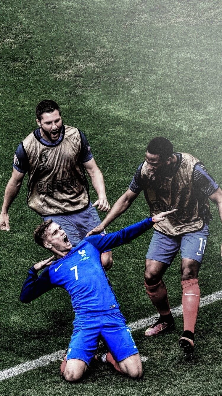 篮球湖人媒体日热度爆表，多人亮相