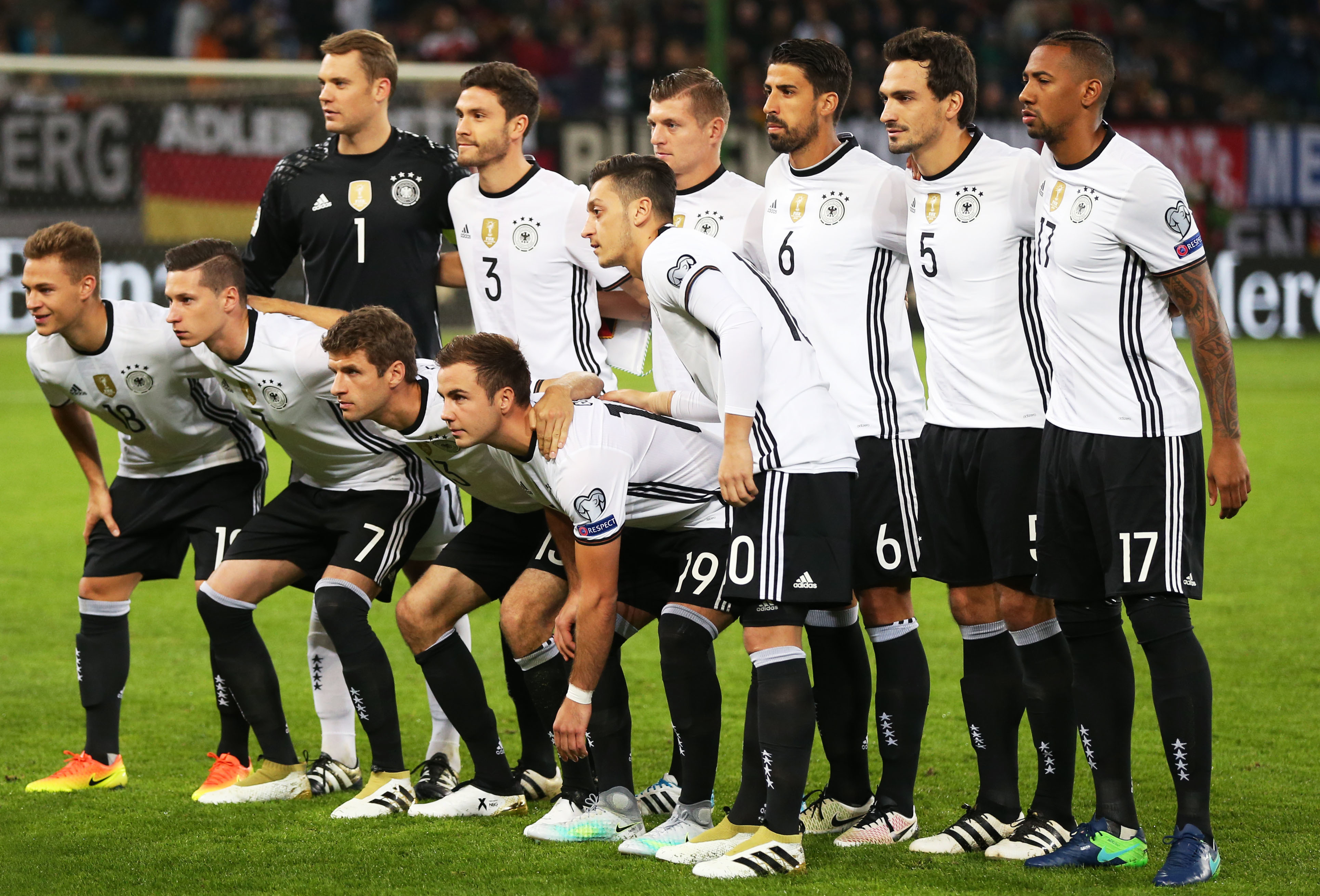 2001-03年的这一周：枪手大帝亨利屡次登上头条