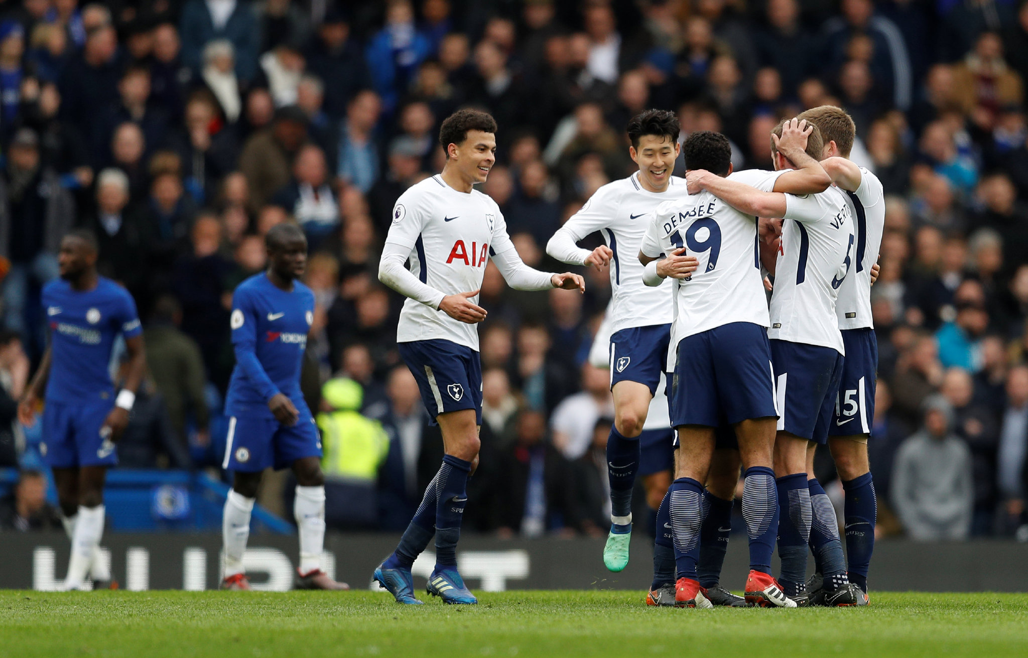 媒体人：徐彬这次留洋是英国俱乐部自己找上来的