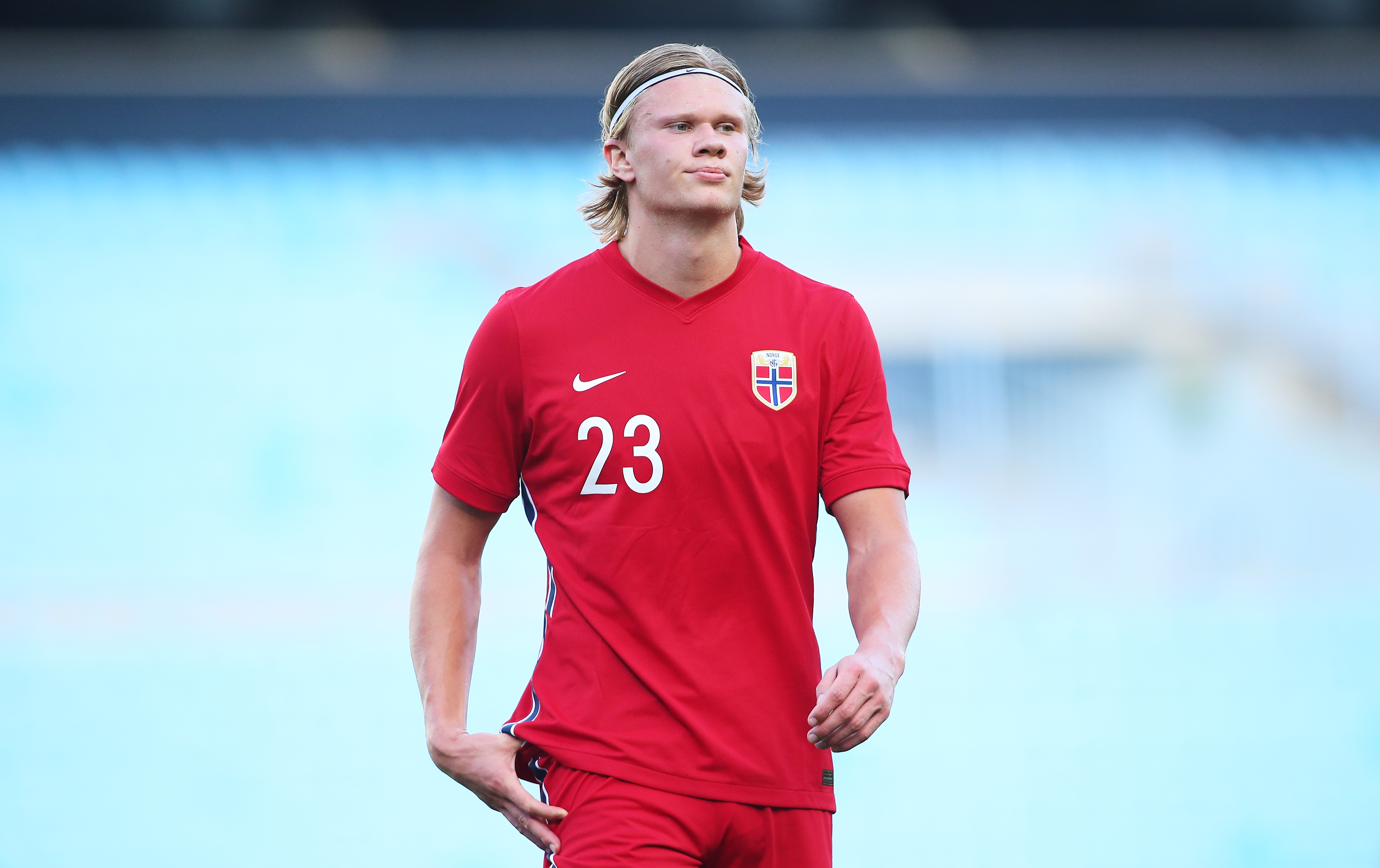 中超转会市场：广州队签下外援,