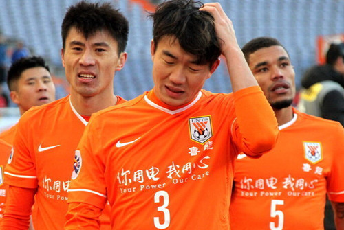 张镇麟：新赛季加盟上海从点滴做起，希望和弗格为球队做贡献